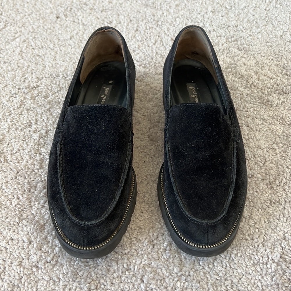 Paul Green black suede loafers size 7. Zipper metal accent/size 7.